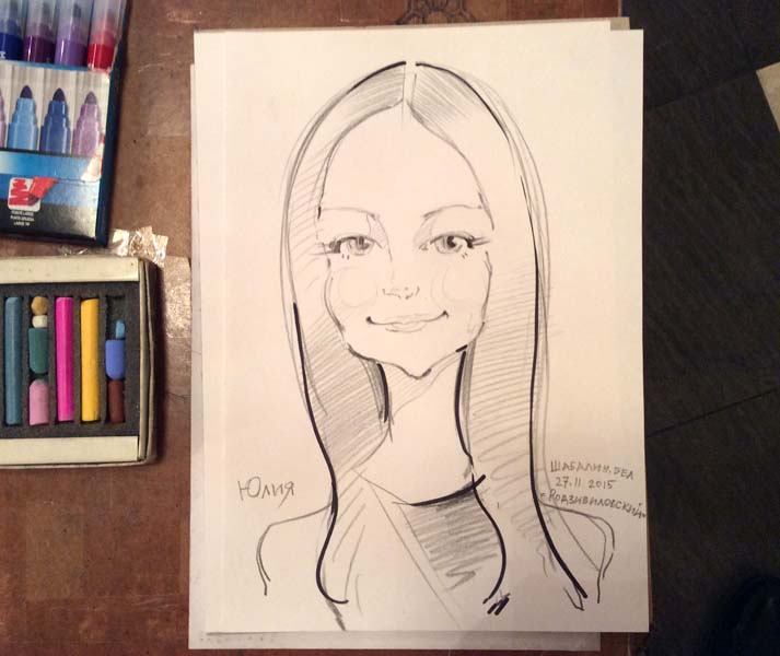 Шарж черным карандашем Юлии от шаржиста Мишеля